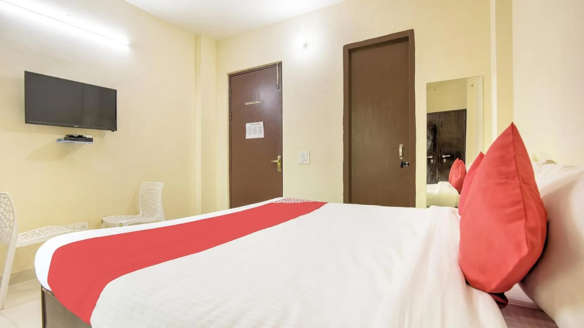 Hotel O Tipsyy Inn Near Ardee Mall Gurgáon