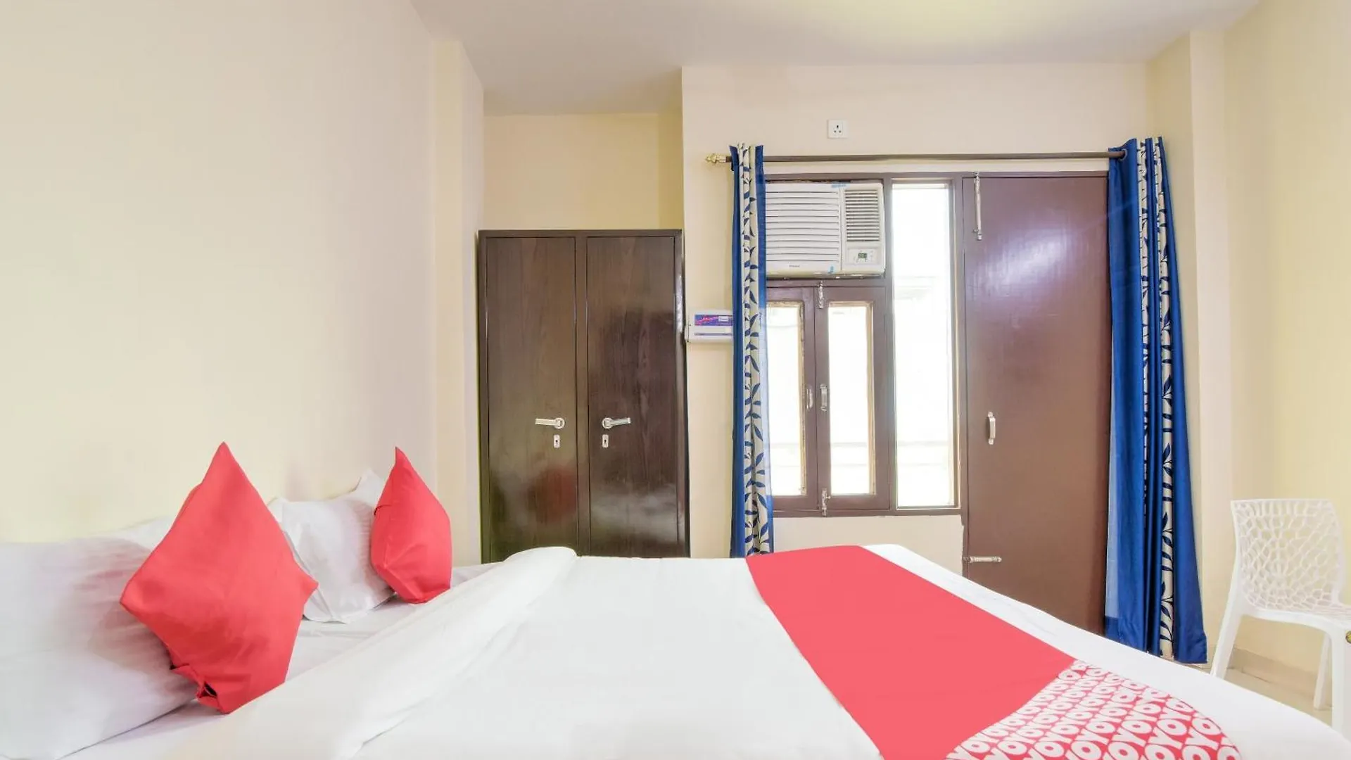 Hotel O Tipsyy Inn Near Ardee Mall Gurgáon 3*,  Indie